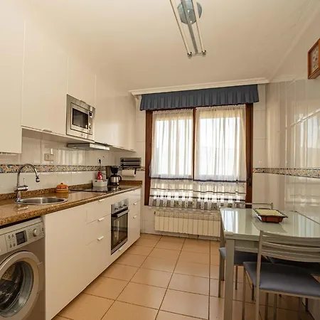 Apartamento Playa Poniente Apartment *